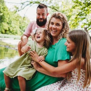 Meet your Posher, April